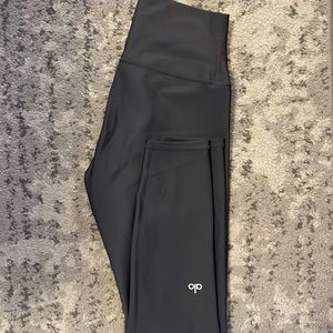 Alo 7/8 Length High Waist Airlift Legging